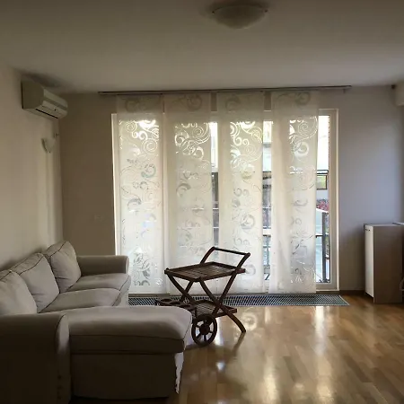 Cosy Near Herastru Park * ブカレスト